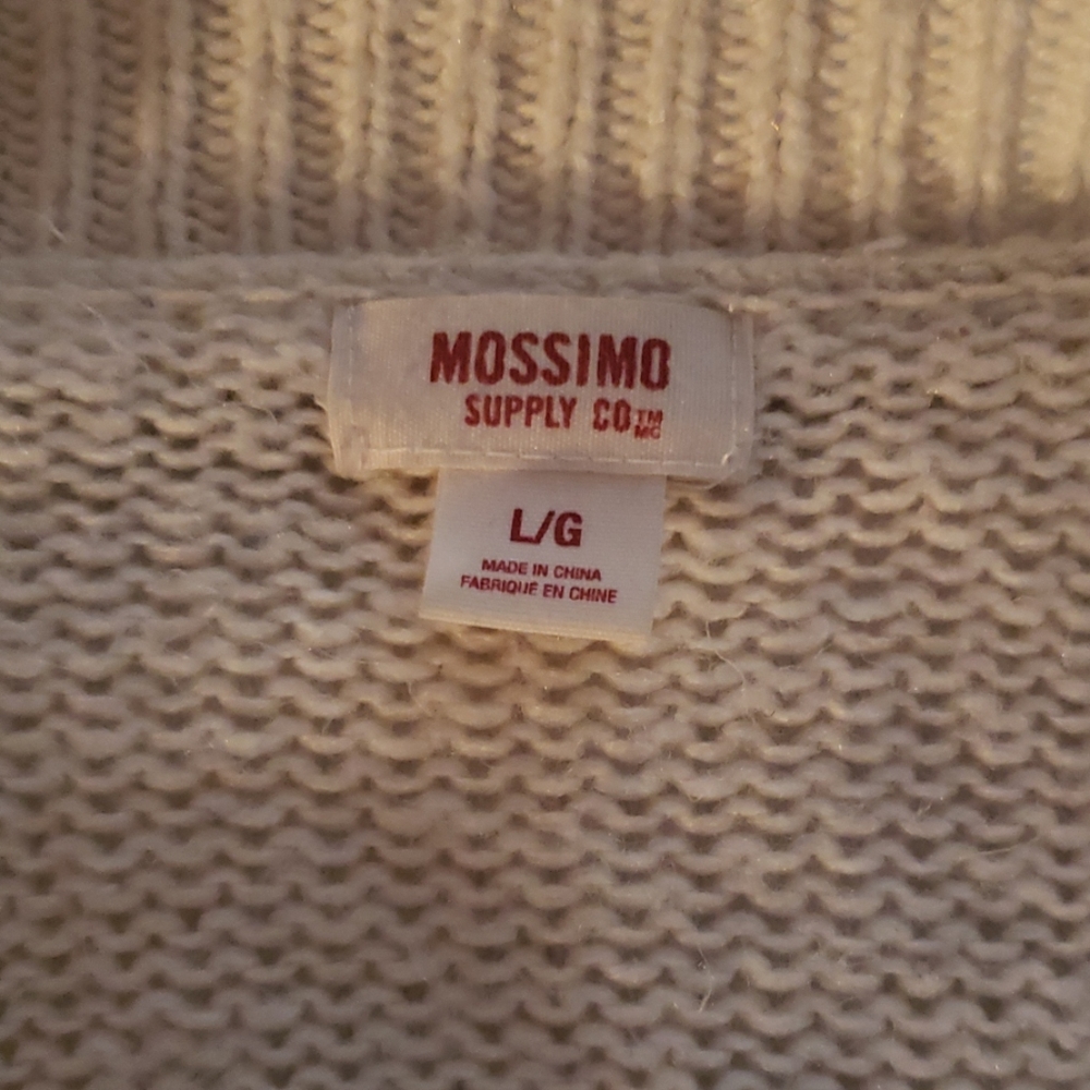 Cute Winter Cardigan - Picture 3 of 4